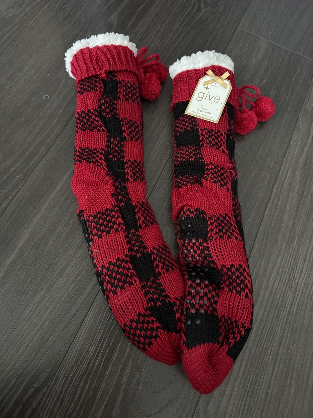 NWT Indigo Red & Black Buffalo Plaid Knit Slipper Socks
